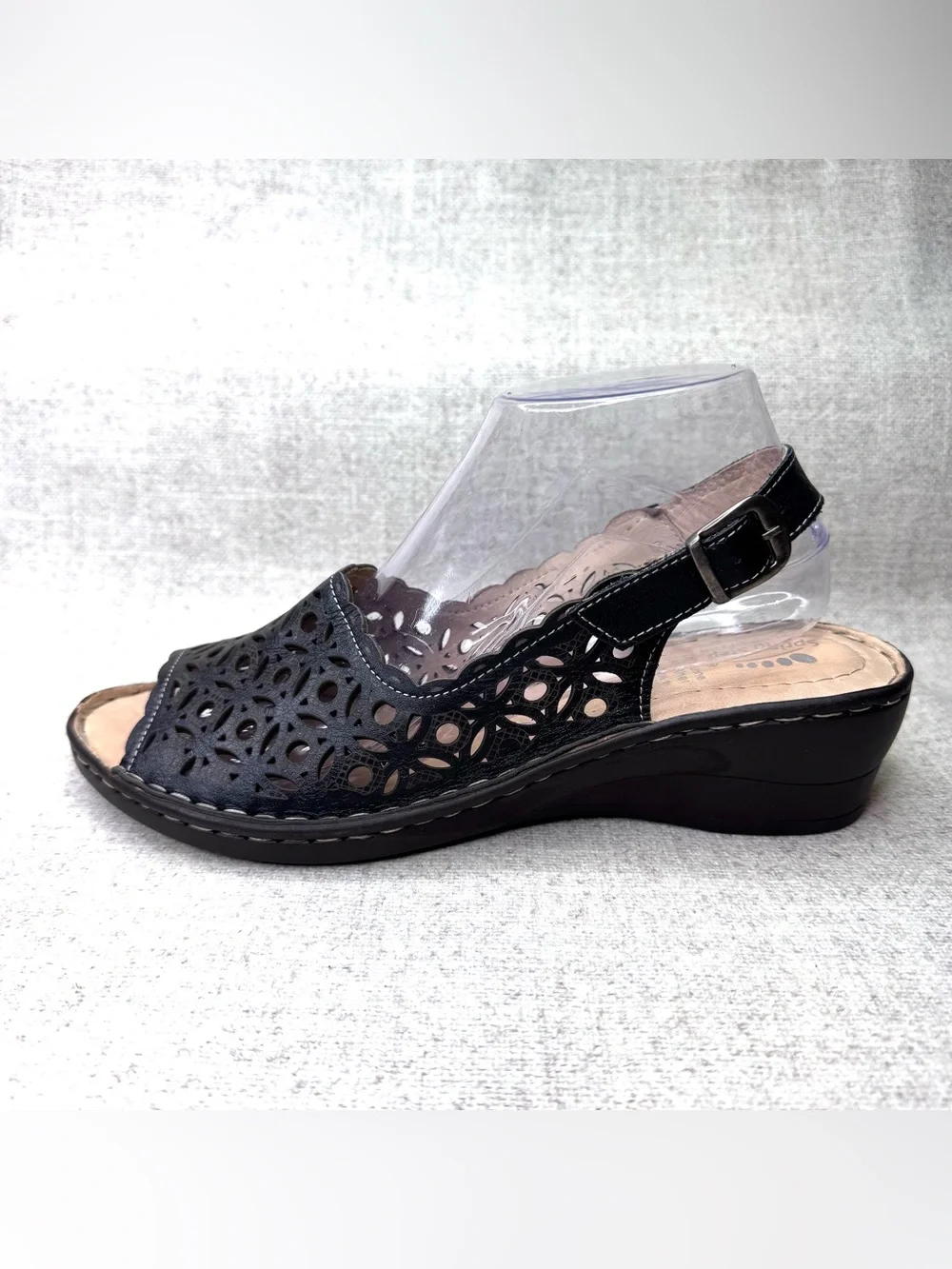 Spring Step Wedge Slingback Sandals black leather size 9/40 peep toe laser cut